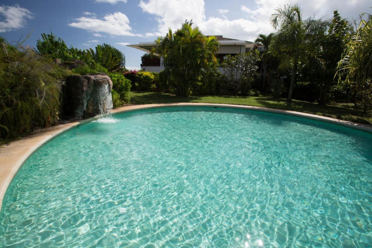 Vaiava Beach Carlton- Tahiti - Beachfront Luxury Residence & Pool - 4 Pers Punaauia  Dış mekan fotoğraf